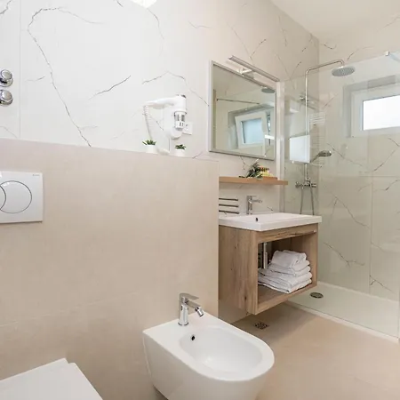 Beller New Apartman Ičići